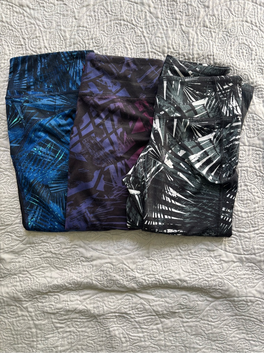 Old Navy Women’s Crop Leggings